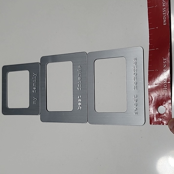 Magnetic Refrigerator Photo Frames, set of 3 - Picture 7 of 8